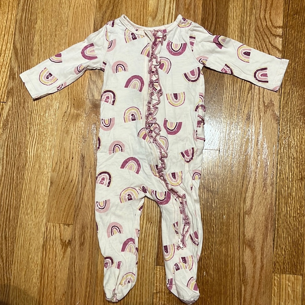 Jessica Simpson rainbow footie